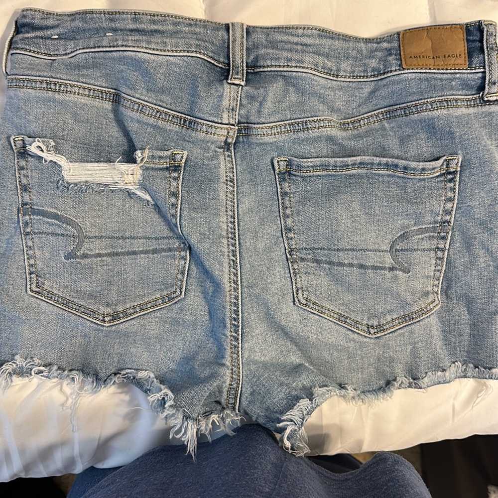 Jean short - Picture 2 of 2
